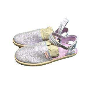 Cienta Liac Purple Size 1.5Y New w/Tag